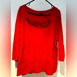 SALE 💚 $8
Red 2X Women’s Shirt with satin neckband Ruffle